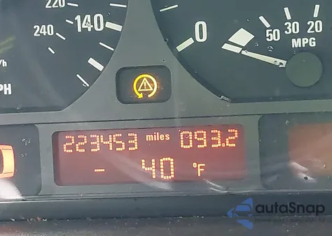 2002 BMW 325I из США, поврежденный, VIN WBAEV33492KL74134